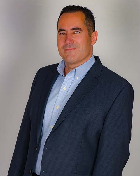 Loan Officer Steven Arredondo
